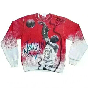 Rare DS vintage 90s Michael Jordan all over print sweatshirt chicago bulls